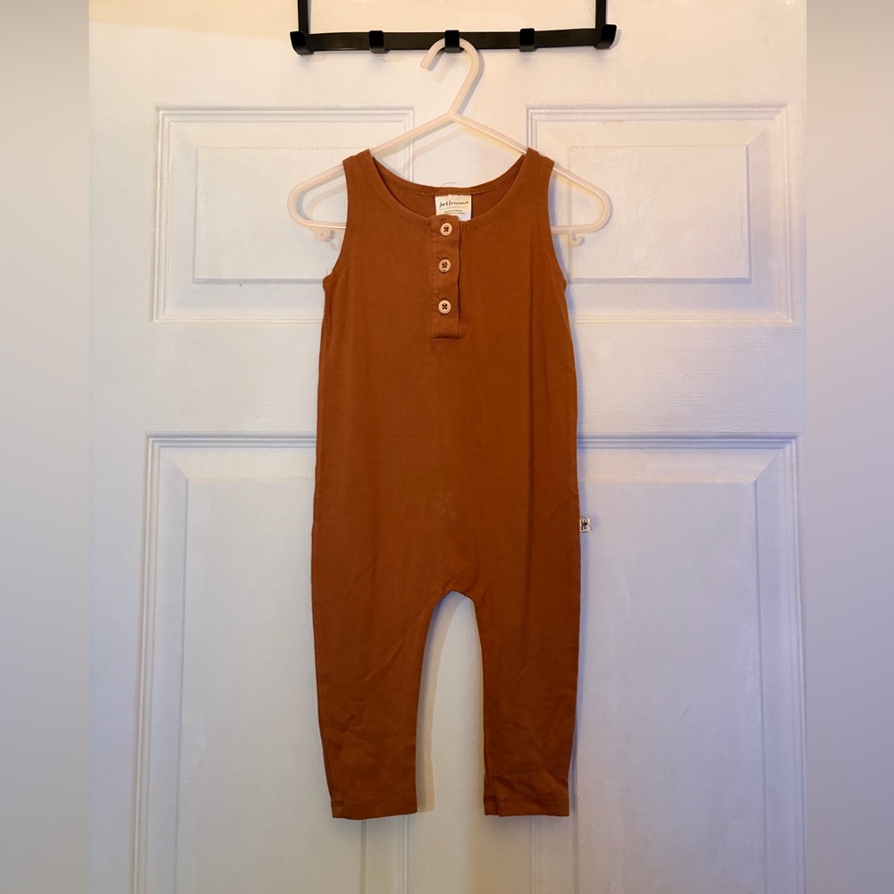 Jax + Lennon One Piece